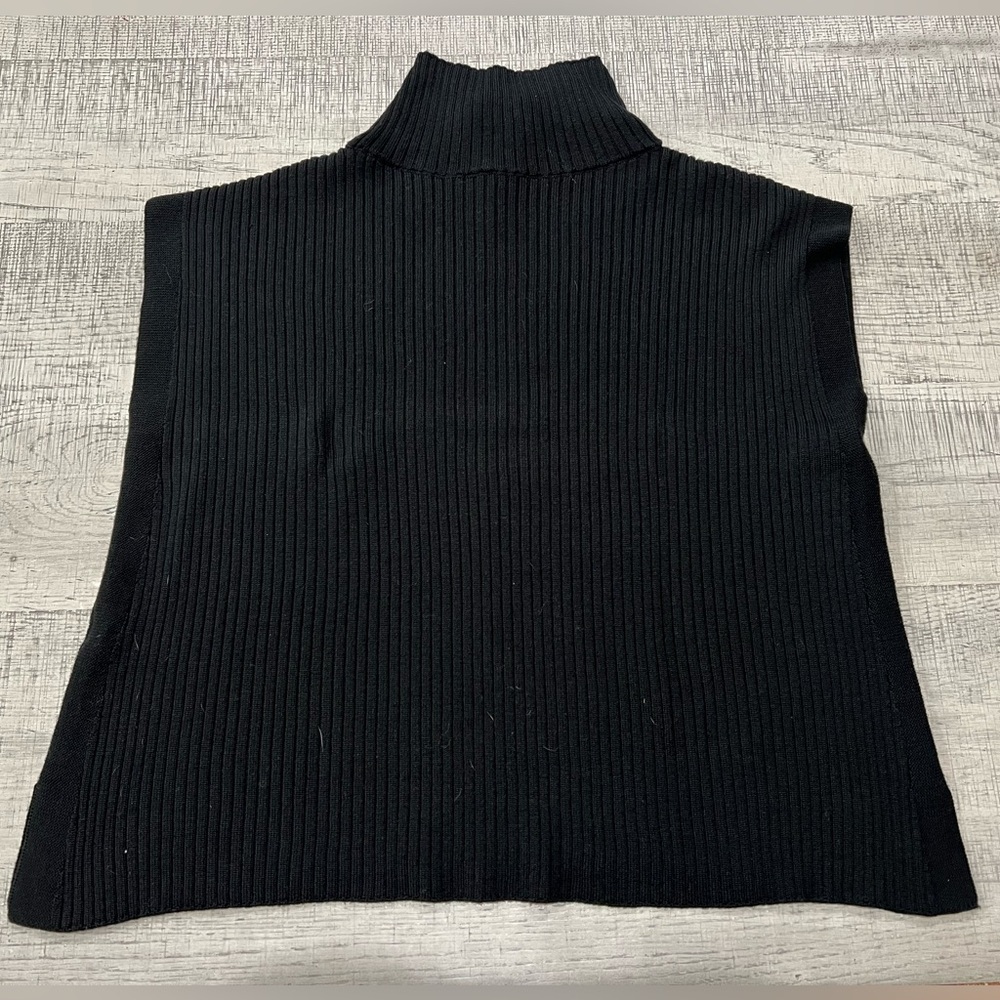 Eileen Fisher Black Merino Turtleneck Top in Regenerative Wool Size Medium - Picture 3 of 10